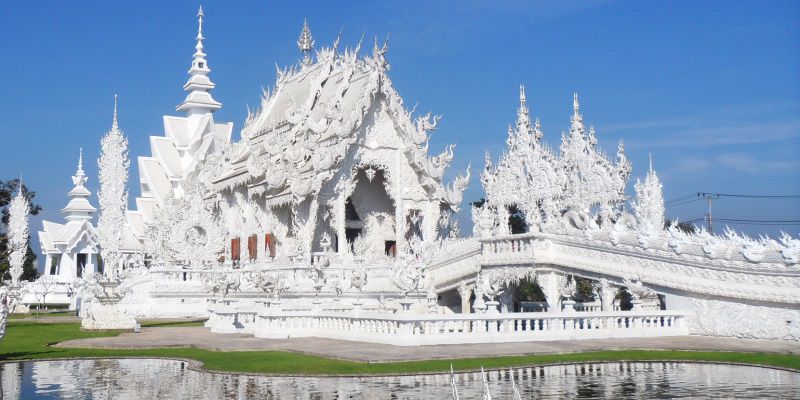4 Kuil Menarik yang Wajib Anda Kunjungi di Chiang Rai, Thailand