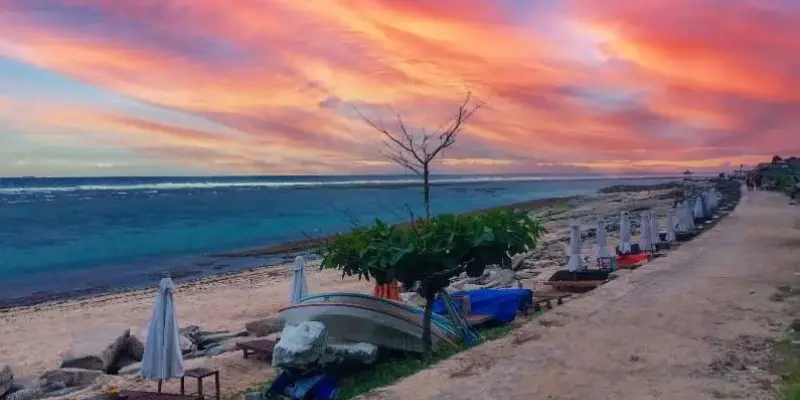 Pantai Pandawa, Menikmati Keindahan Pasir Putih dan Air Biru di Bali Selatan