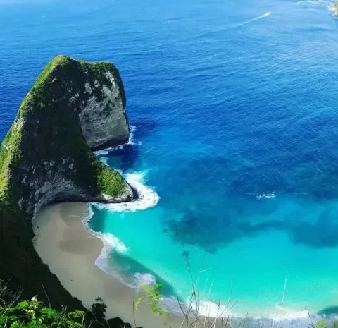 8 Spot Wisata Fotogenik di Nusa Penida, Bali