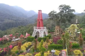 Tempat Wisata Terbaik di Pacet Mojokerto yang Menawarkan Keindahan Alam